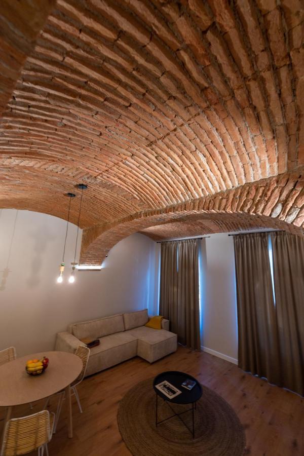 Apollo Brasovul Istoric Apartamento Exterior foto