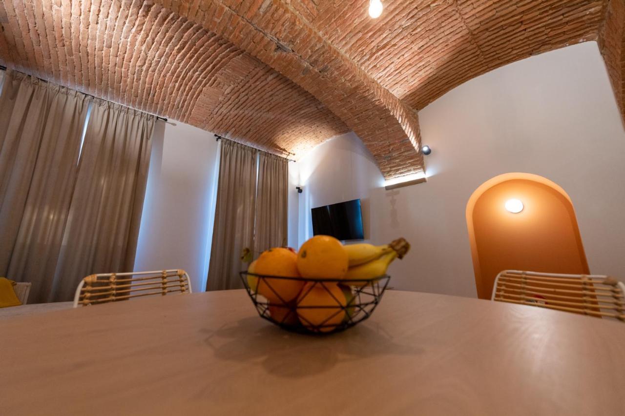Apollo Brasovul Istoric Apartamento Exterior foto